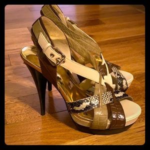 Desirable Michael Kors Heels!!